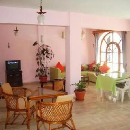 Sahin Aparthotel